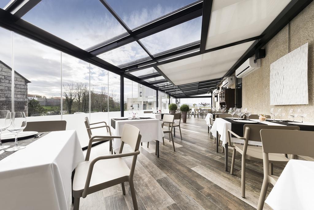 Pension Residencial Victoria Vedra Bagian luar foto